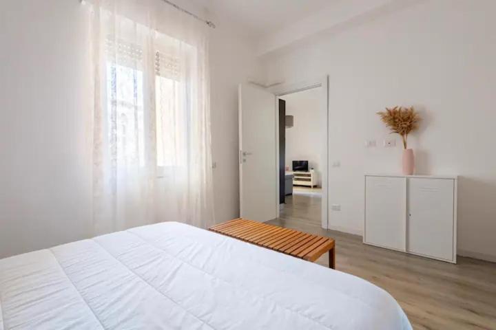 Irene'S House Apartment Cagliari Bagian luar foto